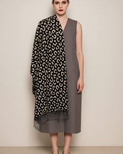 Dámská vzorovaná šála