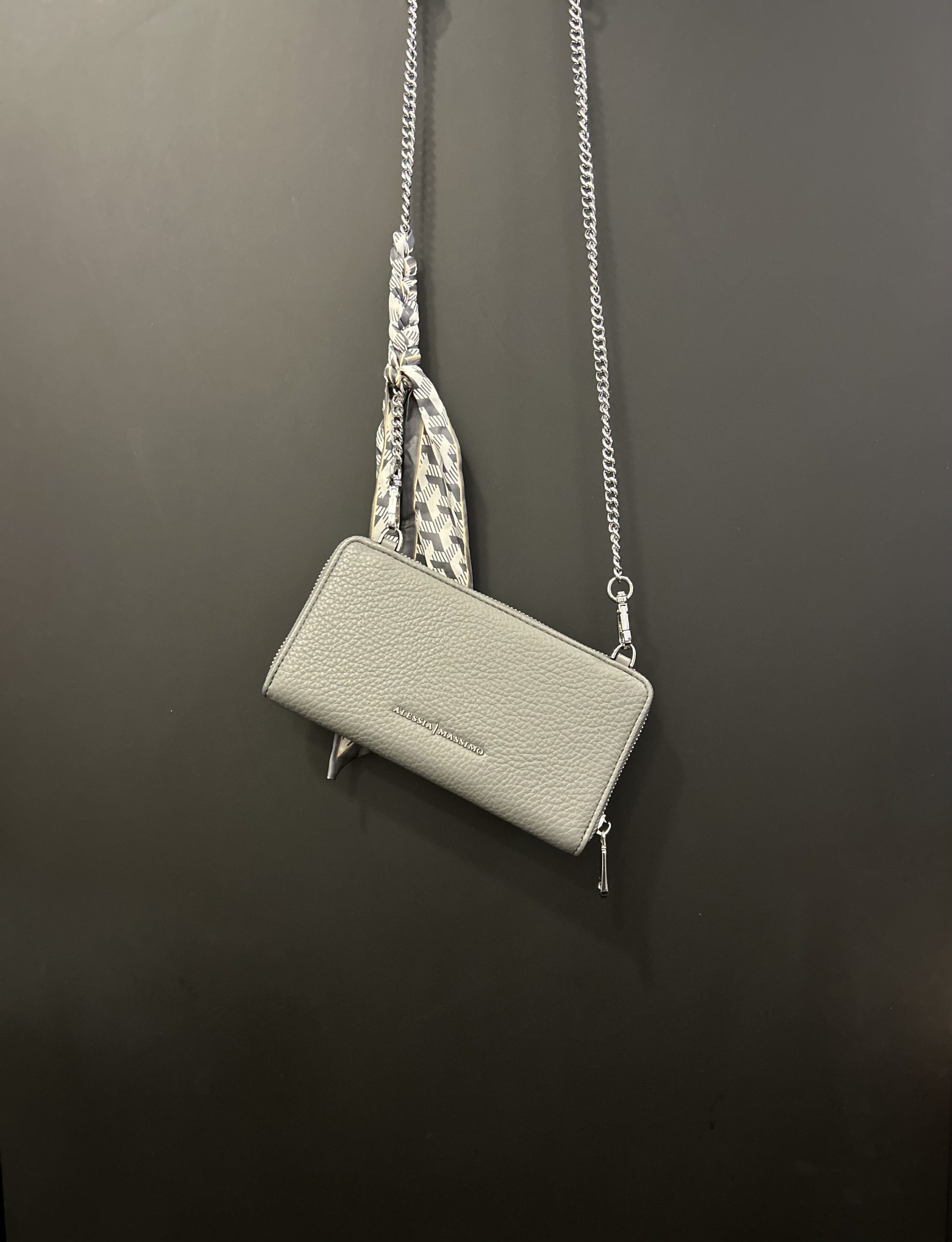 Dámská peněženka s řetízkem Dámská peněženka s řetízkem - Obrázek 3